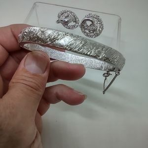 Crown Trifari vintage bracelet earrings signed set